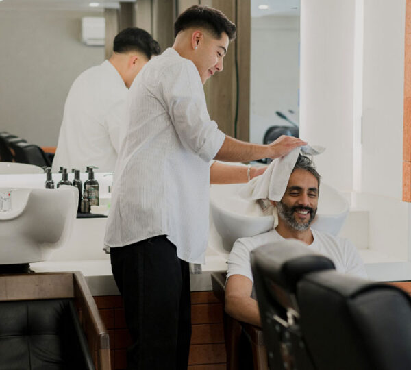 grossiste en coiffure à Toulouse.png